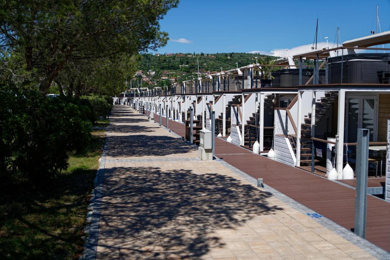 Floating House Marina Royal Villa Portoroz Exterior photo